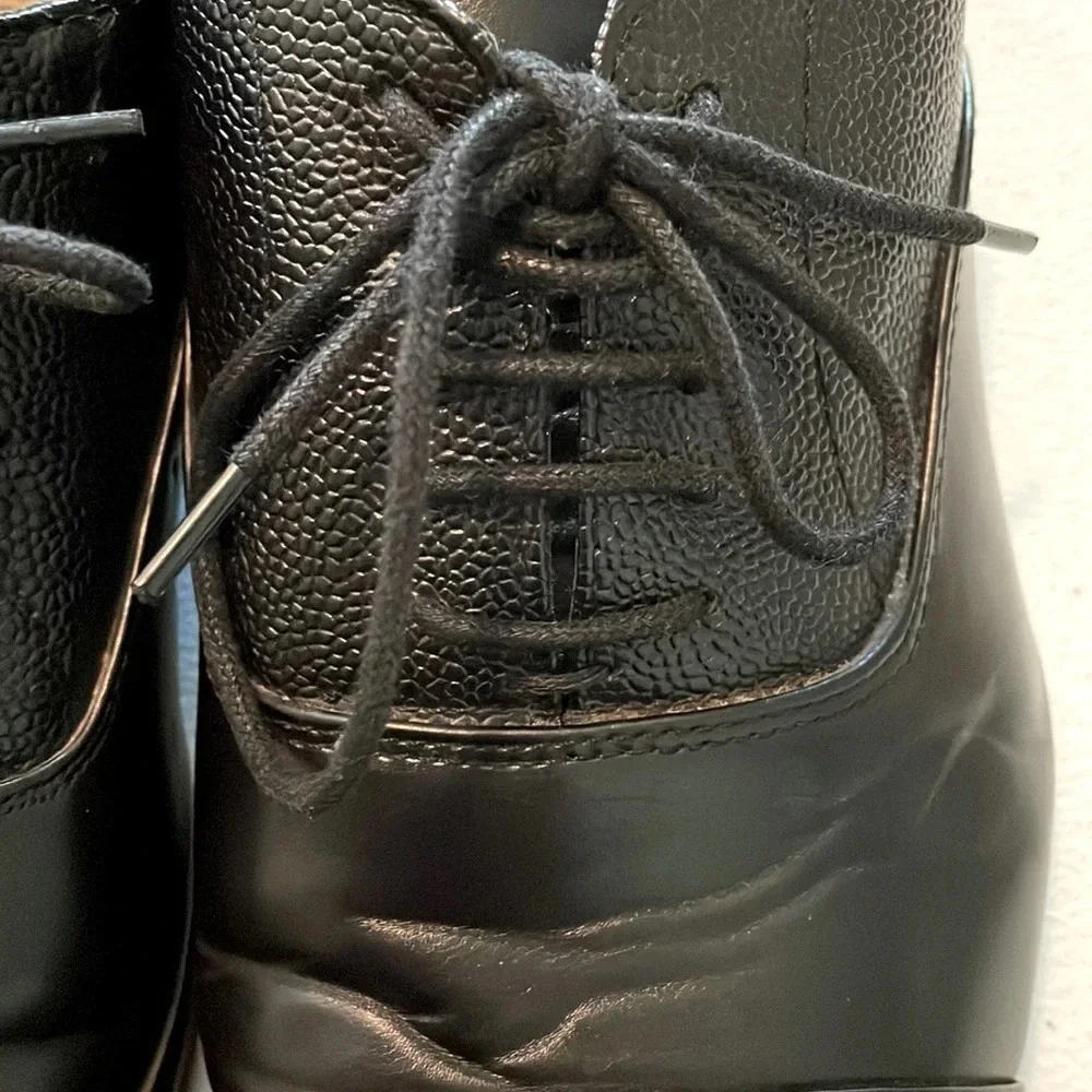 Antonio Cerrelli Men’s 10.5 black leather dress shoes. #6721 Square 1 inch heel.